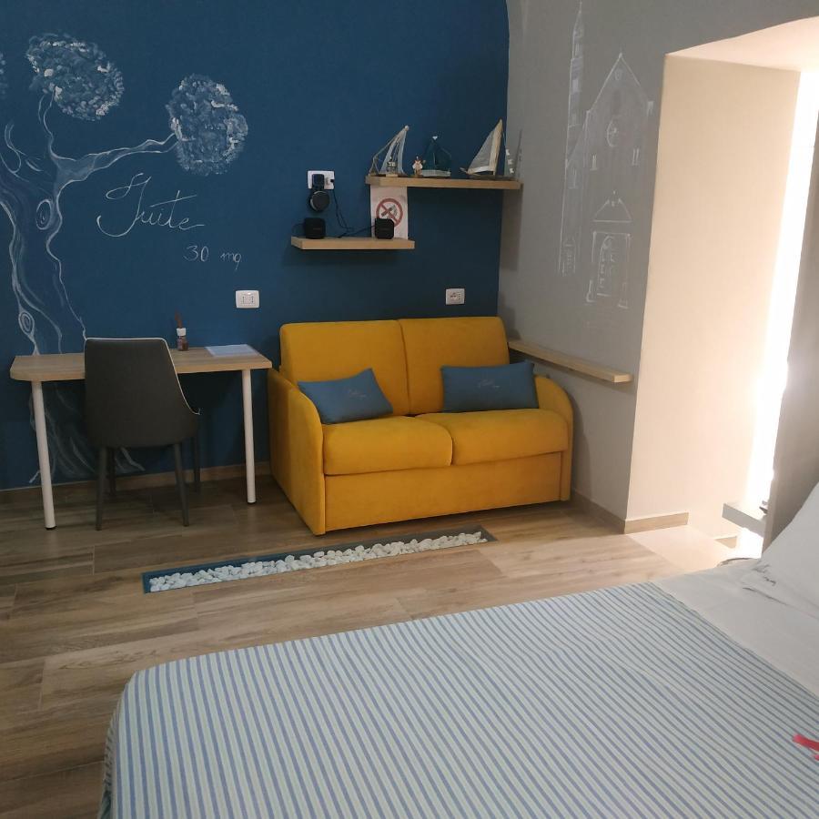 Suite 30 mq Palo del Colle Esterno foto