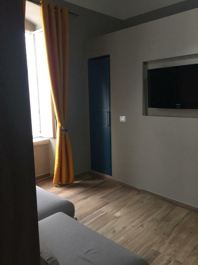Suite 30 mq Palo del Colle Esterno foto