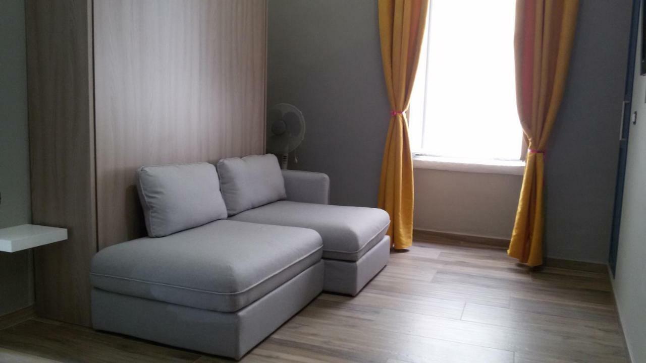 Suite 30 mq Palo del Colle Esterno foto